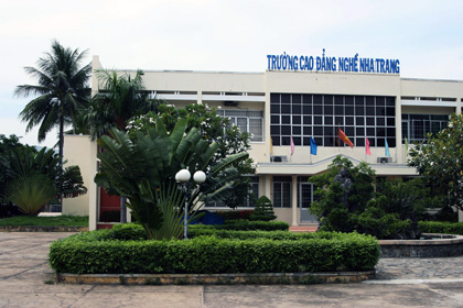Trường cao đẳng nghề Nha Trang